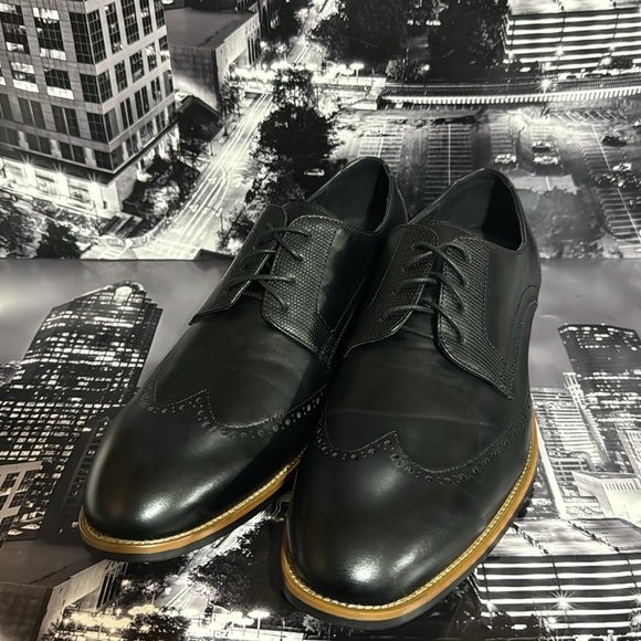 Aston Marc Oxfords - Picture 5 of 9